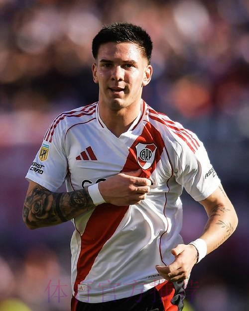 马卡：马斯坦托诺将抵达马德里 或穿9号球衣